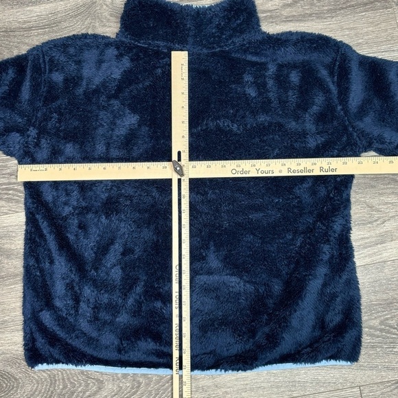 Vineyard Vines Navy Plush Teddy Snap-Placket Popover in Deep Bay Large 242 - Picture 11 of 12